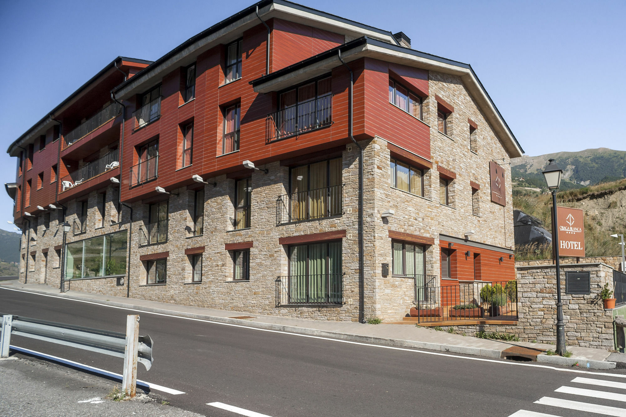 Obaga Blanca & Spa Hotel Canillo Exterior photo